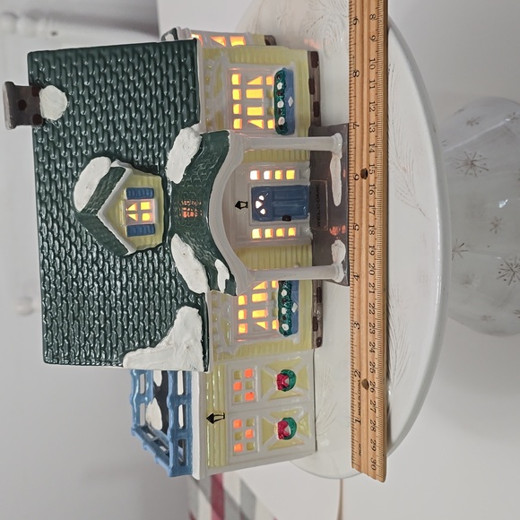 Vintage 1988 Snow Village North Creek Cottage Illuiminated Tested Figurine - Picture 12 of 15